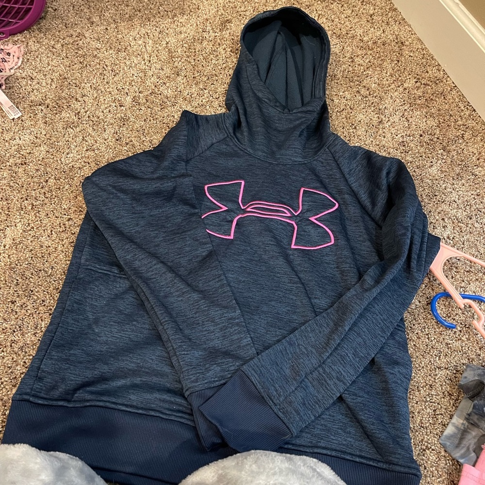Medium under armor hoodie
